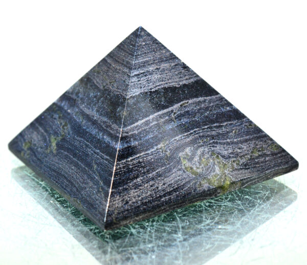 Пирамида спекулярит